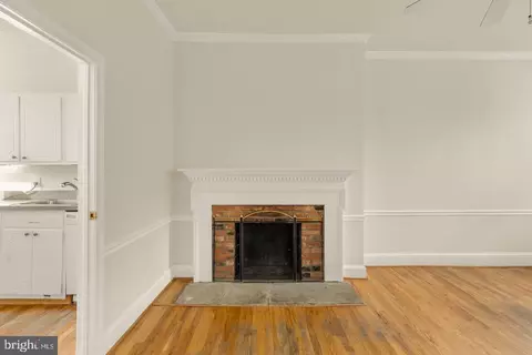 Living - 111 C St SE, Washington, DC 20003 photo 4 of 13