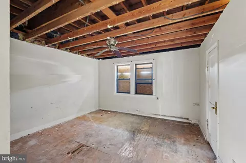 Bedroom - 835 19th St NE, Washington, DC 20002 photo 2 of 4