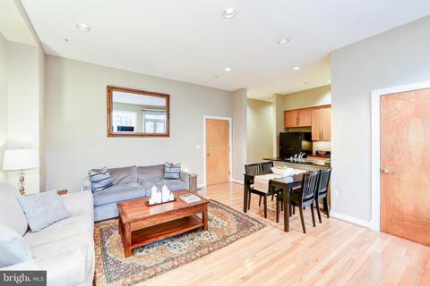 2363 Champlain St NW #6, Washington, DC 20009 photo 4