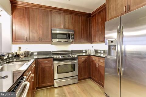 401 13th St NE #PH5, Washington, DC 20002 photo 10