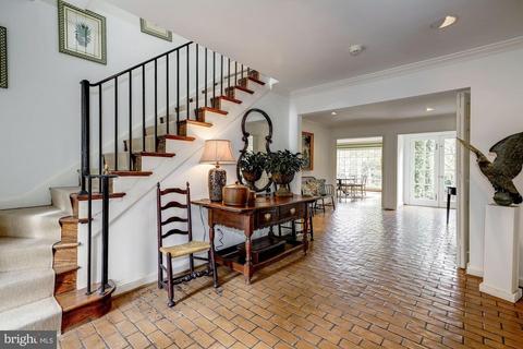 4635 Ashby St NW, Washington, DC 20007 photo 5