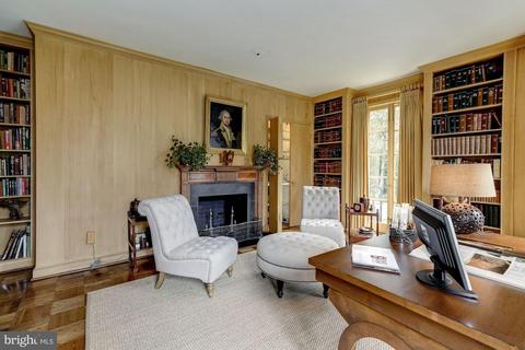 4635 Ashby St NW, Washington, DC 20007 photo 9