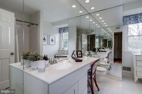 4635 Ashby St NW, Washington, DC 20007 photo 33