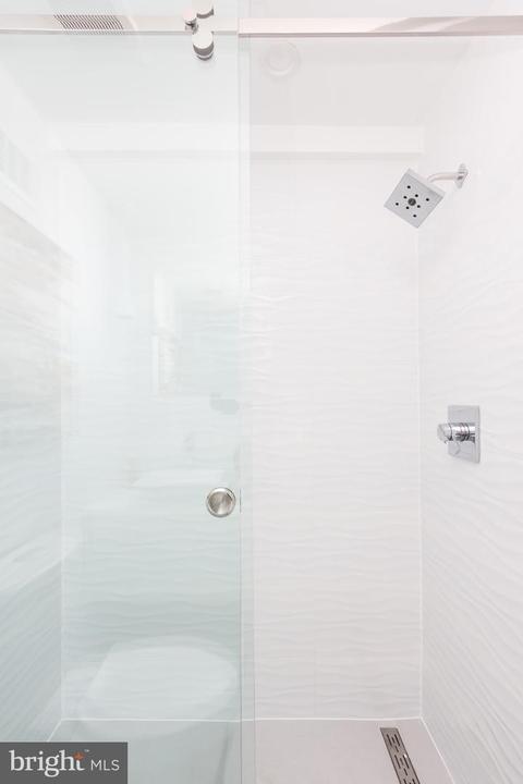 308 U St NE #2, Washington, DC 20002 photo 18