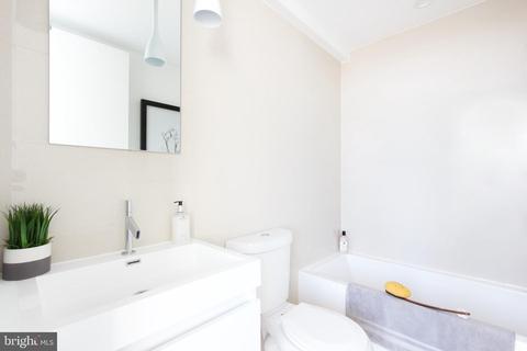 308 U St NE #2, Washington, DC 20002 photo 20