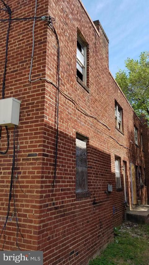 1867 Kendall St NE, Washington, DC 20002 photo 1