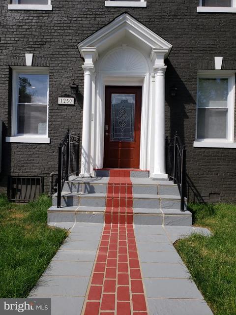 1250 Simms Pl NE #3, Washington, DC 20002 photo 2