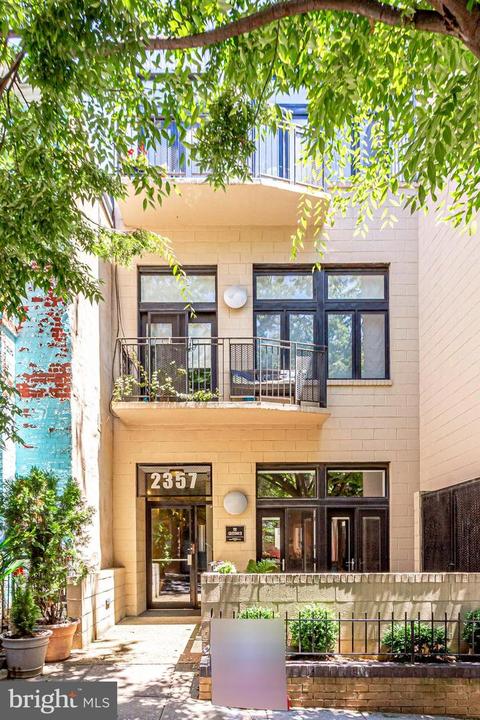 2357 Champlain St NW #202, Washington, DC 20009 photo 3