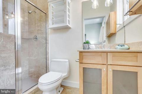 2357 Champlain St NW #202, Washington, DC 20009 photo 28
