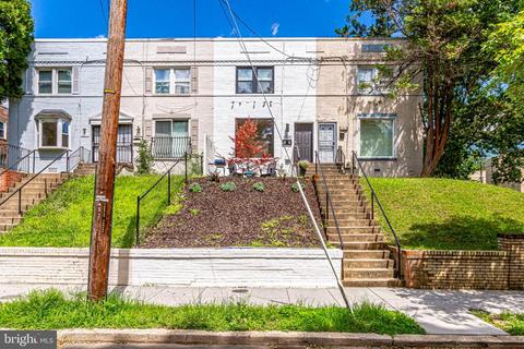 2820 2nd St SE, Washington, DC 20032 photo 1