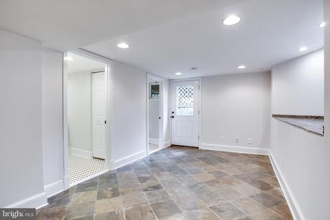 1414 Foxhall Rd NW, Washington, DC 20007 photo 20