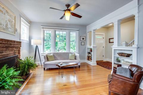 1414 Foxhall Rd NW, Washington, DC 20007 photo 6