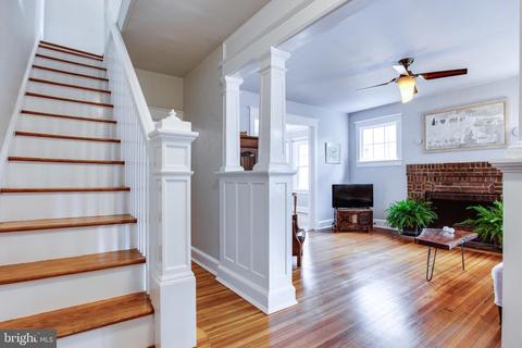 1414 Foxhall Rd NW, Washington, DC 20007 photo 4