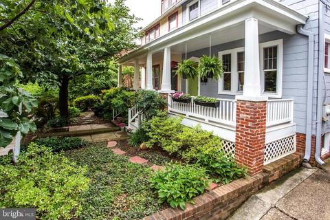 1414 Foxhall Rd NW, Washington, DC 20007 photo 2