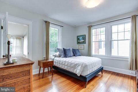 1414 Foxhall Rd NW, Washington, DC 20007 photo 12
