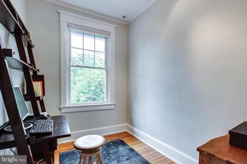 1414 Foxhall Rd NW, Washington, DC 20007 photo 17