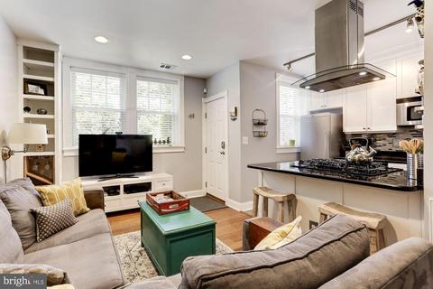 610 3rd St SE #11, Washington, DC 20003 photo 3