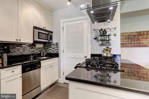 610 3rd St SE #11, Washington, DC 20003 photo 6