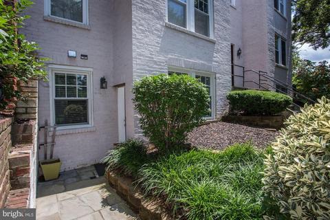 610 3rd St SE #11, Washington, DC 20003 photo 2