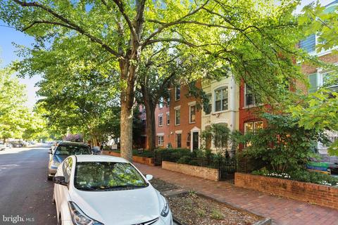 744 9th St SE, Washington, DC 20003 photo 34