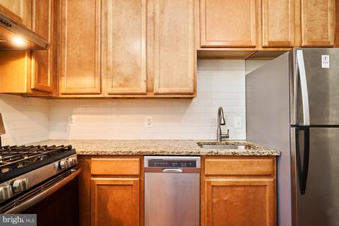1112 G St NE, Washington, DC 20002 photo 11