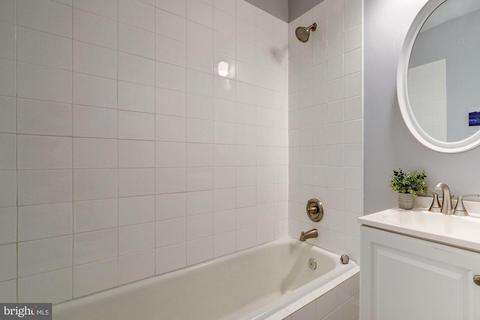 1141 Owen Pl NE #2, Washington, DC 20002 photo 11