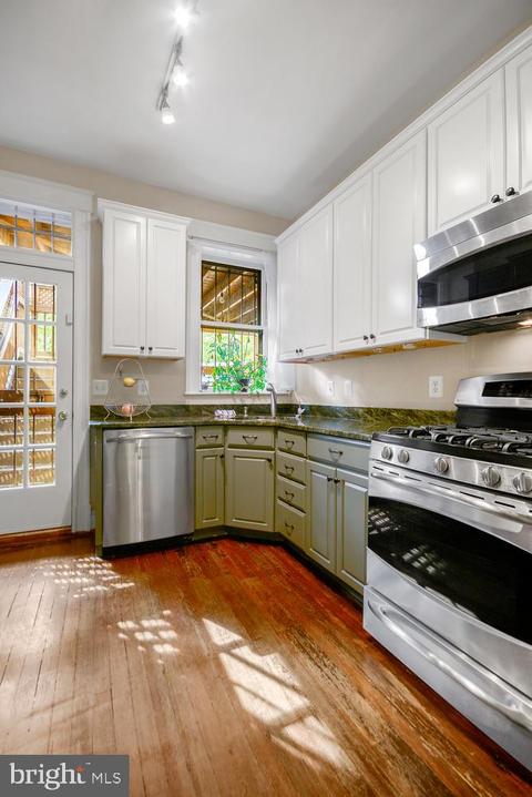 18 14th St NE, Washington, DC 20002 photo 8