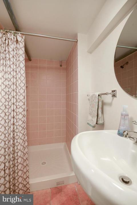 18 14th St NE, Washington, DC 20002 photo 26
