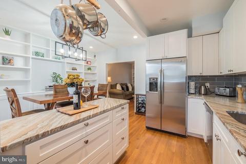 328 17th St NE, Washington, DC 20002 photo 9