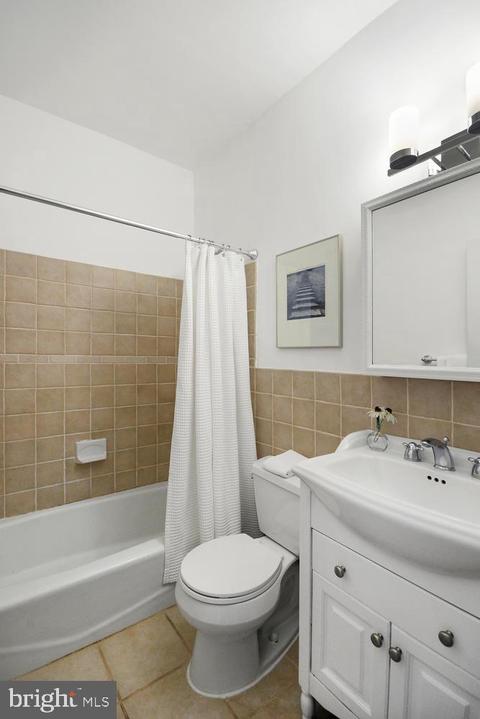 1243 D St NE, Washington, DC 20002 photo 19