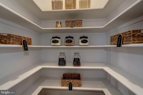 2234 49th St NW, Washington, DC 20007 photo 9