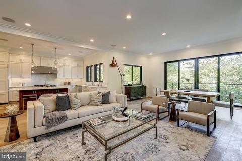 2234 49th St NW, Washington, DC 20007 photo 11
