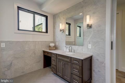 2234 49th St NW, Washington, DC 20007 photo 20