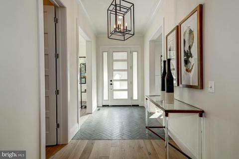 2234 49th St NW, Washington, DC 20007 photo 2