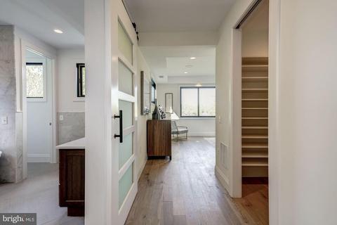 2234 49th St NW, Washington, DC 20007 photo 17