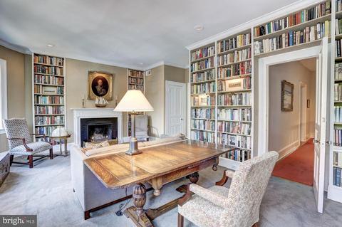 2110 Bancroft Pl NW, Washington, DC 20008 photo 11