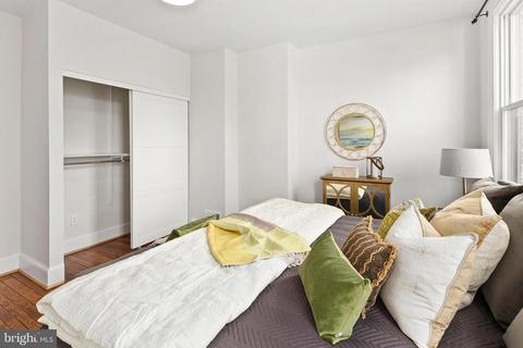 17 7th St NE, Washington, DC 20002 photo 20