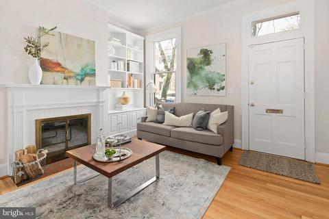 17 7th St NE, Washington, DC 20002 photo 3