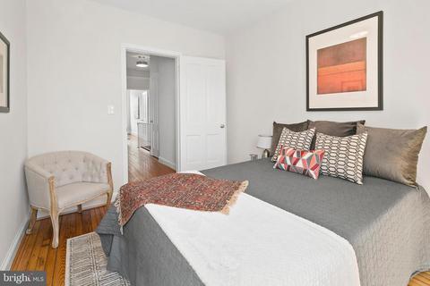 17 7th St NE, Washington, DC 20002 photo 22