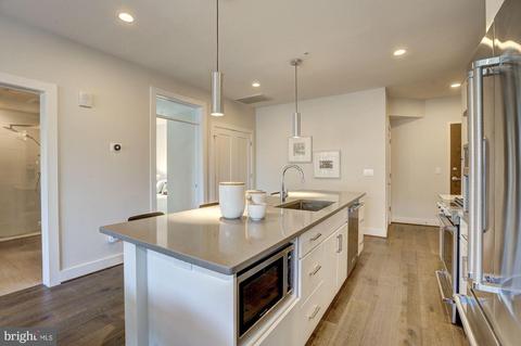 2337 Champlain St NW #PH401, Washington, DC 20009 photo 9