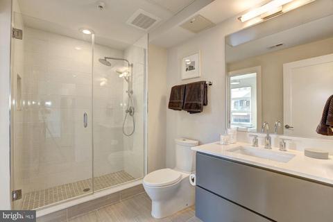 2337 Champlain St NW #PH401, Washington, DC 20009 photo 19