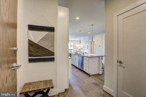 2337 Champlain St NW #PH401, Washington, DC 20009 photo 4