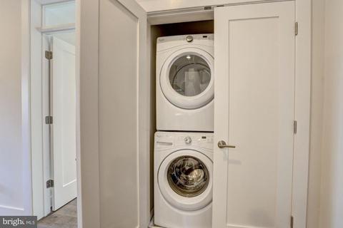2337 Champlain St NW #PH401, Washington, DC 20009 photo 22