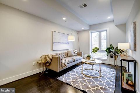 1331 K St SE #401, Washington, DC 20003 photo 3