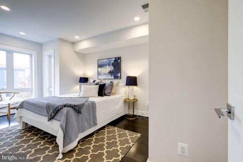 1331 K St SE #401, Washington, DC 20003 photo 6
