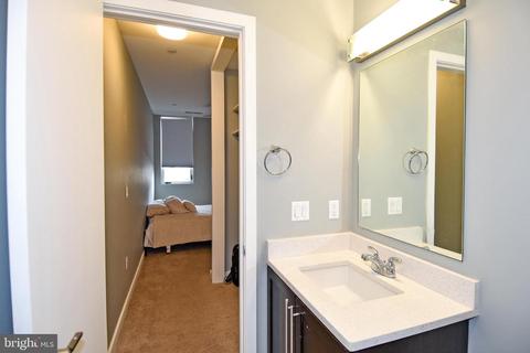 401 17th St NE #B, Washington, DC 20002 photo 17