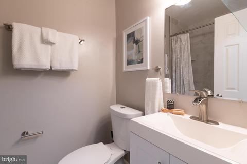 1711 Montello Ave NE, Washington, DC 20002 photo 19