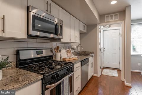 1711 Montello Ave NE, Washington, DC 20002 photo 5