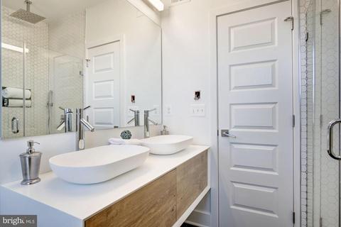 1838 Providence St NE #4, Washington, DC 20002 photo 18