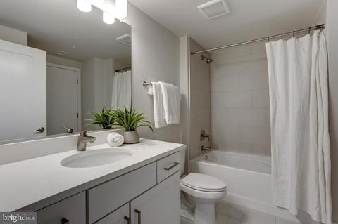 50 Florida Ave NE #222, Washington, DC 20002 photo 25